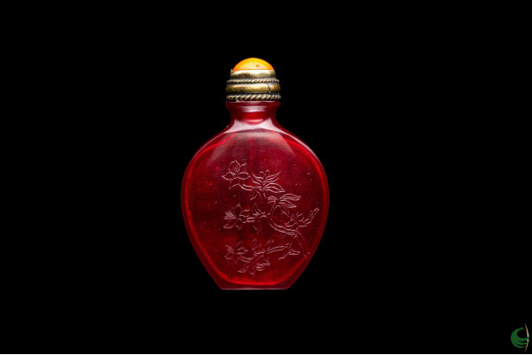 Qianlong Snuff Bottle