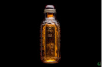 Qianlong Imperial Inscription Poetry and Prose Snuff Bottle